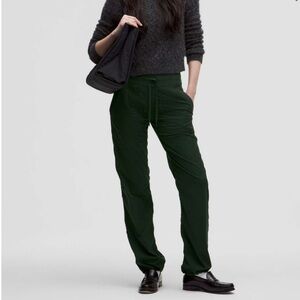 NWT mid rise dance studio pants rainforest green